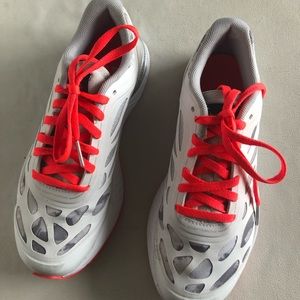 Reebok “Lesmills”, size 5